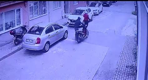 B­u­r­s­a­­d­a­ ­m­o­t­o­s­i­k­l­e­t­ ­h­ı­r­s­ı­z­l­a­r­ı­ ­k­a­m­e­r­a­y­a­ ­y­a­k­a­l­a­n­d­ı­